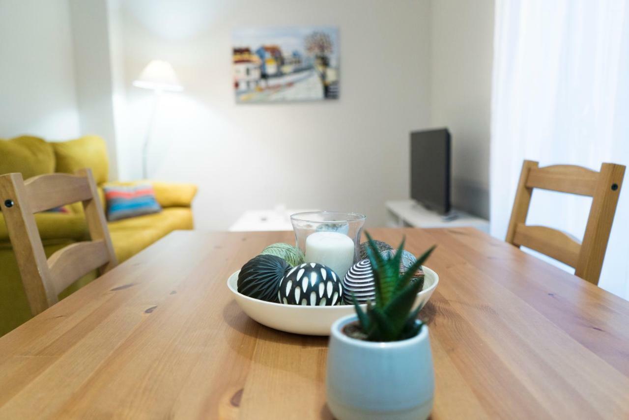 Apartamento Los Azahares Sevilla Exterior foto
